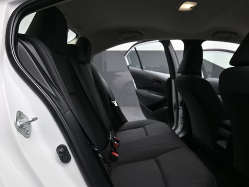 Used 2023 Toyota Corolla LE image 26