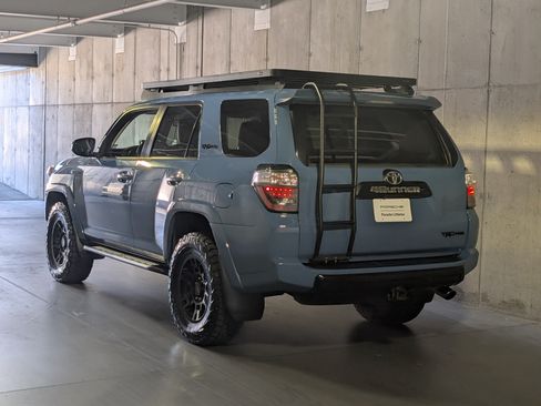Used 2018 Toyota 4Runner TRD Pro AWD/4WD image 31