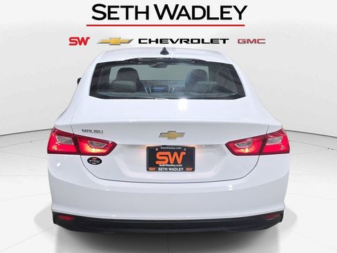 Used 2022 Chevrolet Malibu LS image 6