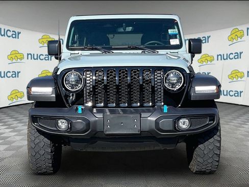 Used 2023 Jeep Wrangler Unlimited w/ Sun & Screen Package AWD/4WD image 2