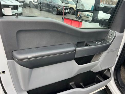 Used 2023 Ford F250 XLT w/ FX4 Off-Road Package image 11