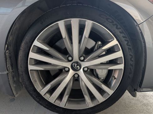 Used 2019 INFINITI Q50 Luxe w/ Essential Package (3.0T Luxe) image 12