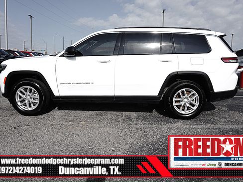 Certified 2025 Jeep Grand Cherokee L Laredo RWD image 2