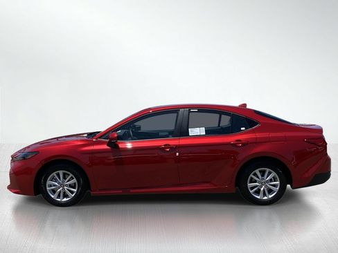 Used 2026 Toyota Camry LE w/ Convenience Package FWD image 2