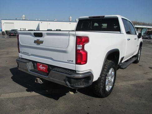 Certified 2022 Chevrolet Silverado 2500 LTZ w/ LTZ Convenience Package image 5