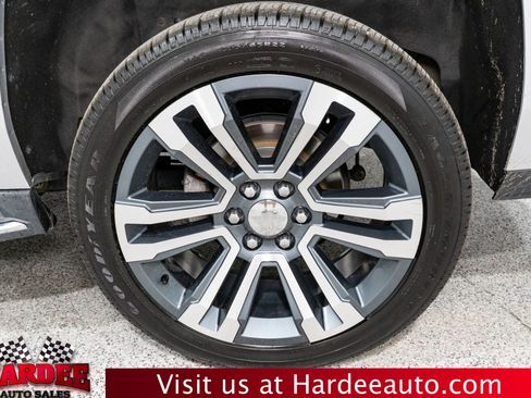 Used 2018 GMC Yukon XL SLT w/ Open Road Package RWD image 10
