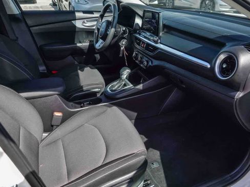 Certified 2024 Kia Forte LXS w/ LXS Technology Package image 15