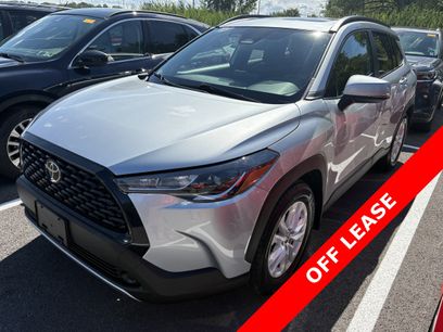 Used 2023 Toyota Corolla Cross LE w/ Moonroof Package