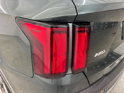 Used 2022 Kia Sorento SX Prestige w/ Rust Color Package AWD/4WD image 32