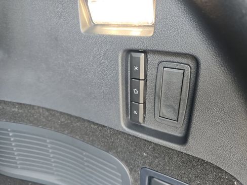 New 2025 Lincoln Aviator 2WD w/ Equipment Group 101A image 32