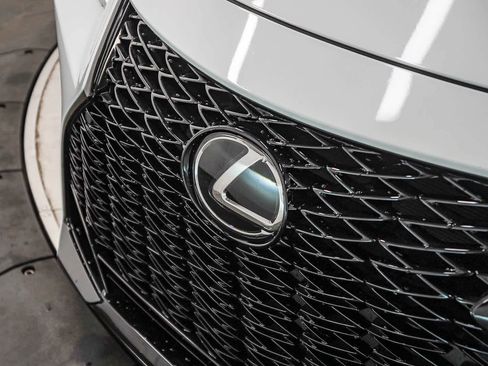 Used 2025 Lexus IS 350 F Sport RWD image 9