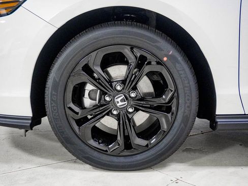 New 2025 Honda Accord SE image 14