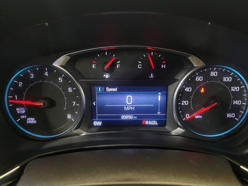 Used 2024 Chevrolet Equinox LT w/ LPO, Floor Liner Package FWD image 23