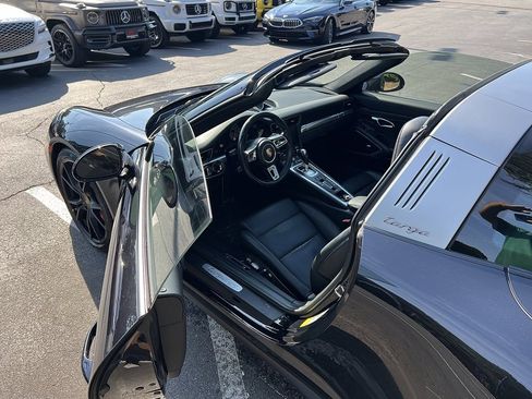 Used 2017 Porsche 911 Targa 4S image 46