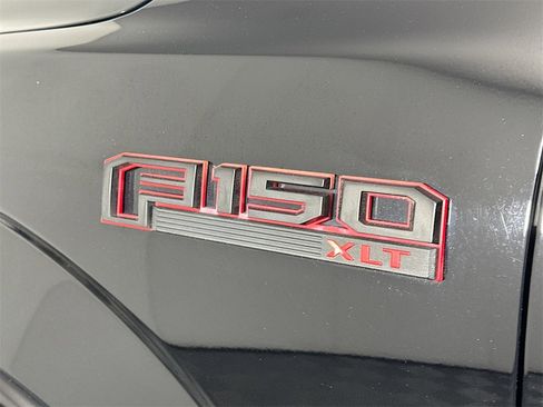 Used 2016 Ford F150 XLT w/ Equipment Group 302A Luxury image 28