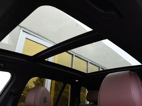 Used 2022 BMW X5 xDrive40i w/ M Sport Package image 23