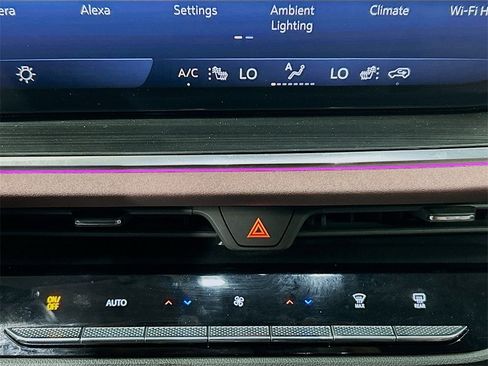 Used 2025 Buick Envision Sport Touring image 13