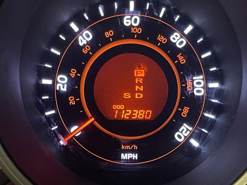 Used 2013 Toyota 4Runner Limited image 21