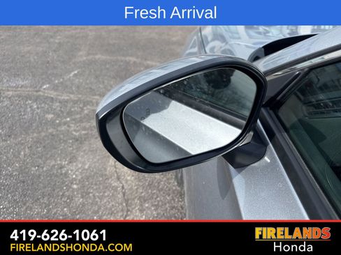 Used 2024 Honda Civic EX-L image 12