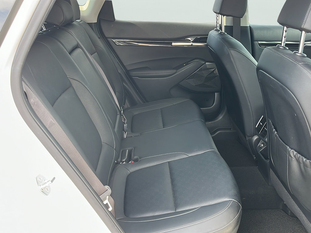 Used 2023 Kia Seltos EX AWD/4WD image 15