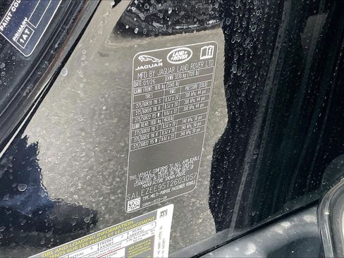 New 2026 Land Rover Defender 110 OCTA AWD/4WD image 13