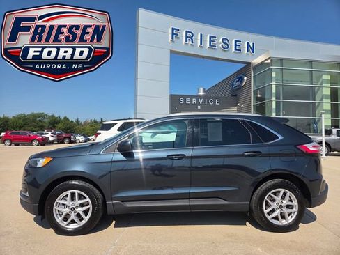 Used 2024 Ford Edge SEL w/ Convenience Package AWD/4WD image 4