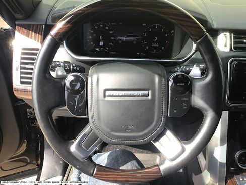 Used 2021 Land Rover Range Rover Autobiography image 8