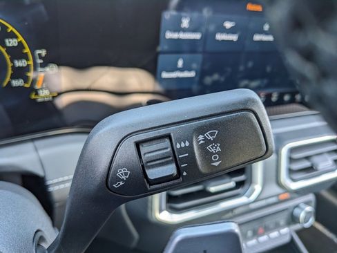 Used 2024 Ford Mustang GT Premium image 45