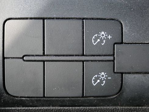Used 2023 RAM ProMaster 2500 FWD image 14