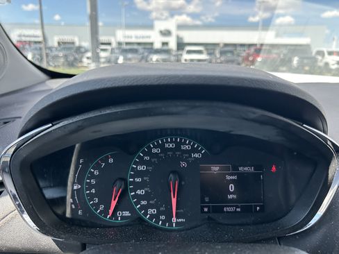 Used 2019 Chevrolet Trax LT AWD/4WD image 16