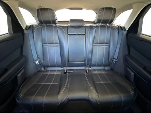 Used 2020 Land Rover Range Rover Velar S image 26
