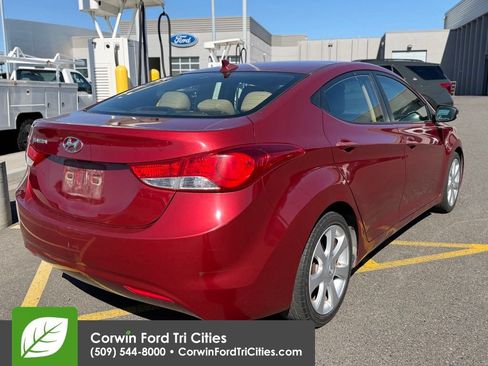 Used 2013 Hyundai Elantra Limited w/ Technology Pkg FWD image 10
