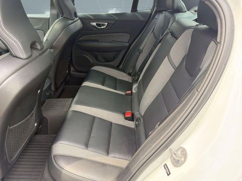 Certified 2024 Volvo S60 B5 Plus w/ Climate Package FWD image 15