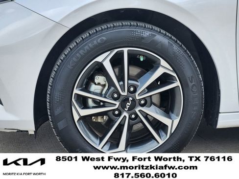 Certified 2024 Kia Forte LXS FWD image 9