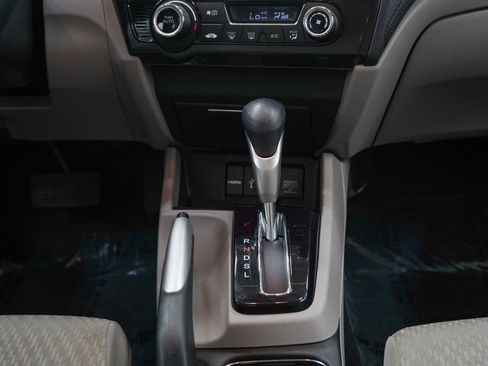 Used 2014 Honda Civic EX image 17