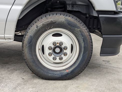 New 2024 Ford E-450 and Econoline 450 Super Duty w/ Driver's Safety Package image 10