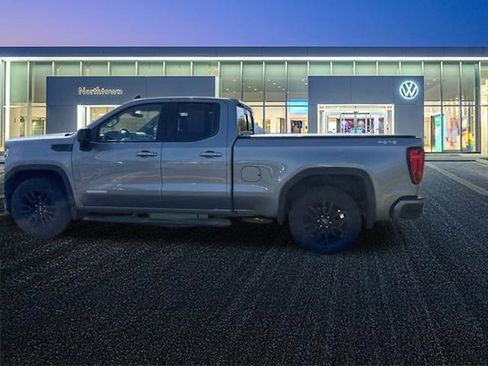 Used 2020 GMC Sierra 1500 Elevation w/ Elevation Value Package AWD/4WD image 12
