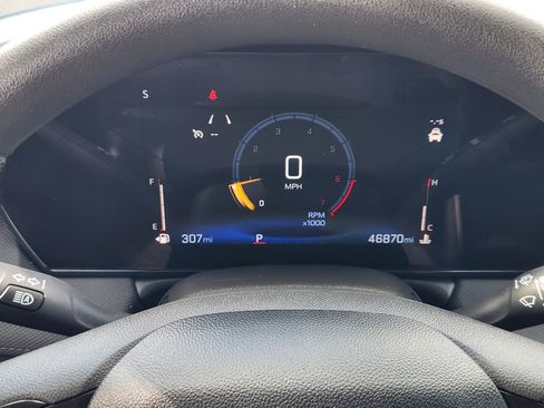 Used 2025 Chevrolet TrailBlazer LT FWD image 17