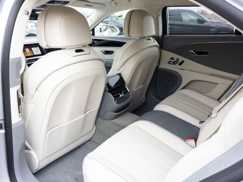 New 2026 Bentley Flying Spur image 59