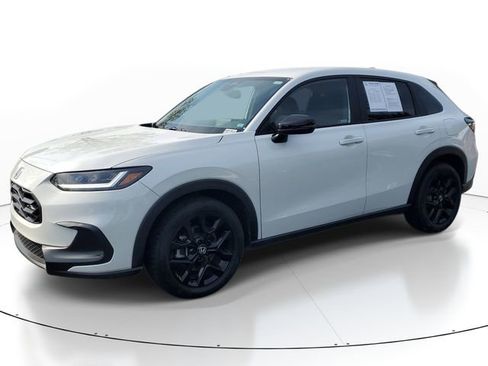 Certified 2024 Honda HR-V Sport image 3