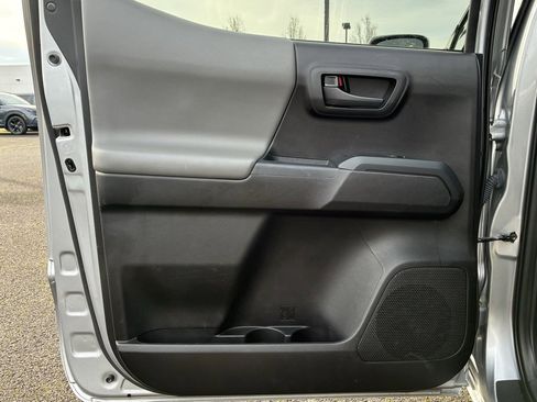 Used 2021 Toyota Tacoma SR image 21