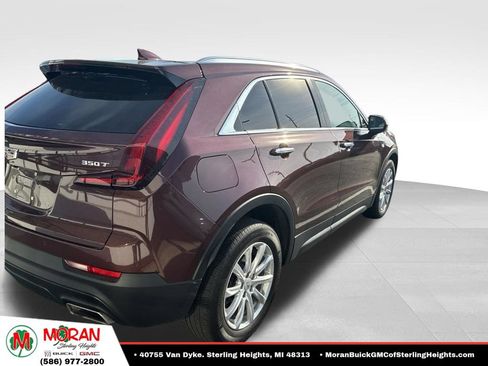 Used 2022 Cadillac XT4 Luxury w/ Cold Weather Package AWD/4WD image 5