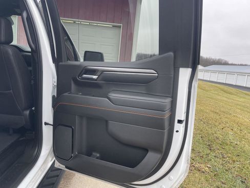 Used 2022 GMC Sierra 1500 AT4 w/ Technology Package image 20