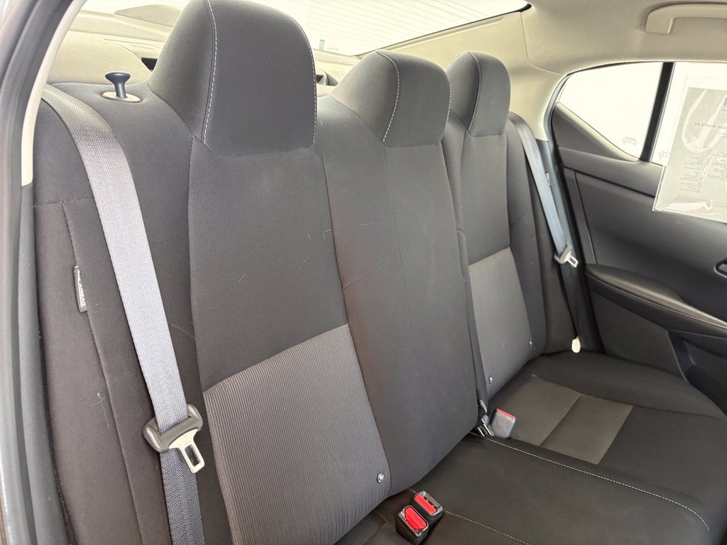 Used 2024 Nissan Sentra SV FWD image 31
