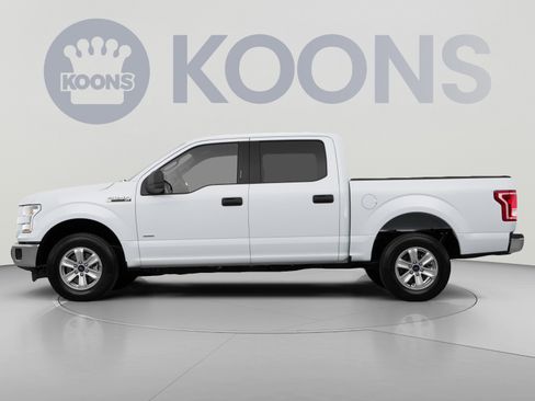 Used 2015 Ford F150 XLT w/ Equipment Group 302A Luxury AWD/4WD image 2