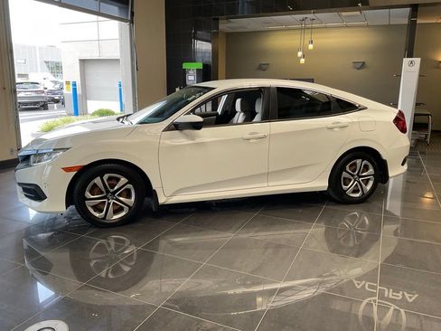 Used 2018 Honda Civic LX image 3
