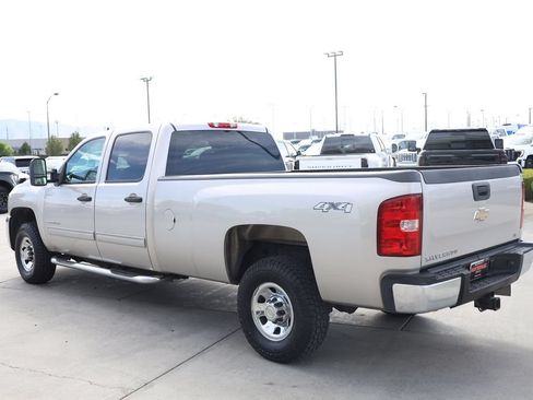 Used 2009 Chevrolet Silverado 3500 LT w/ Exterior Plus Package AWD/4WD image 4