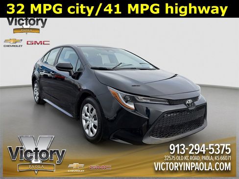 Used 2025 Toyota Corolla LE image 8