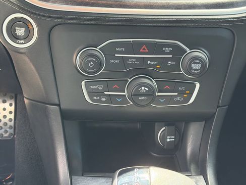 Used 2023 Dodge Charger R/T w/ Daytona Edition Group RWD image 27