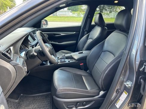 Used 2024 INFINITI QX50 Sport image 24